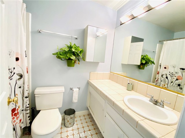 601 Prospect Avenue, Redondo Beach, California 90277, 2 Bedrooms Bedrooms, ,2 BathroomsBathrooms,Residential,Sold,Prospect,SB20189333