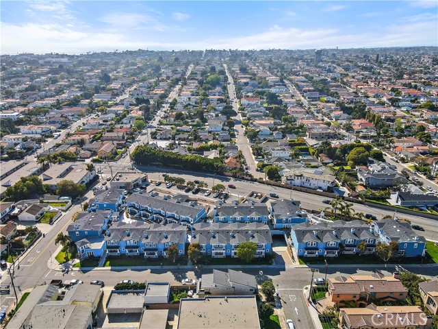 229 Aviation Place, Manhattan Beach, California 90266, 3 Bedrooms Bedrooms, ,2 BathroomsBathrooms,Residential,Sold,Aviation,PV21063167