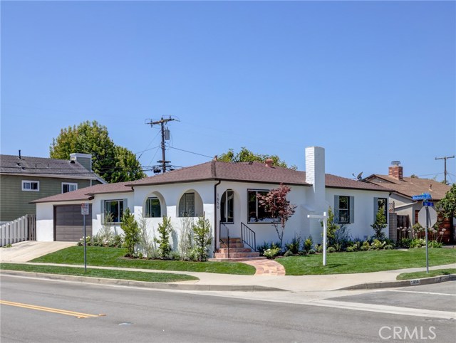 1650 21st Street, Manhattan Beach, California 90266, 4 Bedrooms Bedrooms, ,2 BathroomsBathrooms,Residential,Sold,21st,SB20149105 1650 21st Street, Manhattan Beach, California 90266, 4 Bedrooms Bedrooms, ,2 BathroomsBathrooms,Residential,Sold,21st,SB20149105