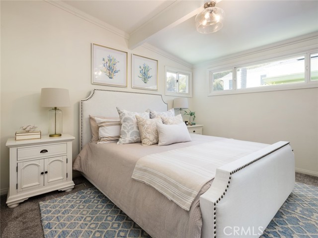 562 31st Street, Manhattan Beach, California 90266, 4 Bedrooms Bedrooms, ,3 BathroomsBathrooms,Residential,Sold,31st,SB21032362