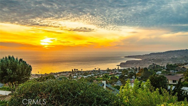 3716 Hightide Drive, Rancho Palos Verdes, California 90275, 3 Bedrooms Bedrooms, ,3 BathroomsBathrooms,Residential,Sold,Hightide,PV20254466