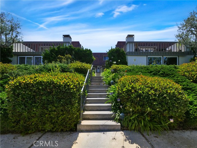 65 Cresta Verde Drive, Rolling Hills Estates, California 90274, 2 Bedrooms Bedrooms, ,1 BathroomBathrooms,Residential,Sold,Cresta Verde,PV20103342