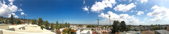 24444 Hawthorne Boulevard, Torrance, California 90505, 2 Bedrooms Bedrooms, ,2 BathroomsBathrooms,Residential,Sold,Hawthorne,SB17129400