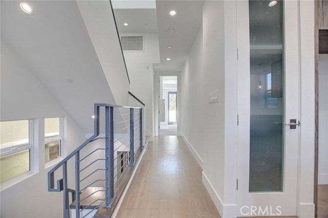 1727 Ford Avenue, Redondo Beach, California 90278, 4 Bedrooms Bedrooms, ,3 BathroomsBathrooms,Residential,Sold,Ford,SB19053743