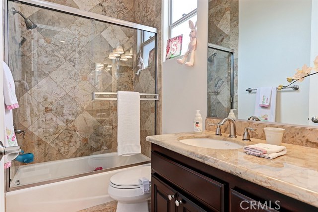 523 Lucia Avenue, Redondo Beach, California 90277, 4 Bedrooms Bedrooms, ,4 BathroomsBathrooms,Residential,Sold,Lucia,SB17150006