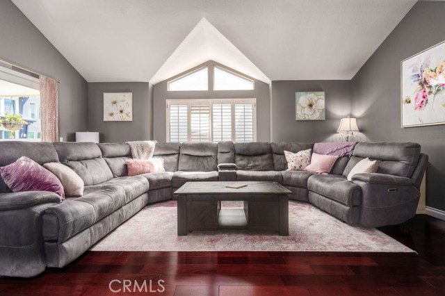 202 Helberta Avenue, Redondo Beach, California 90277, 3 Bedrooms Bedrooms, ,2 BathroomsBathrooms,Residential,Sold,Helberta,SB20063398