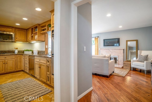 1902 Spreckels Lane, Redondo Beach, California 90278, 3 Bedrooms Bedrooms, ,2 BathroomsBathrooms,Residential,Sold,Spreckels,SB19180441