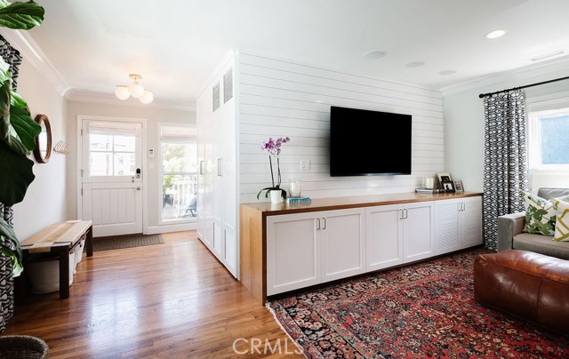 1641 Haynes Lane, Redondo Beach, California 90278, 2 Bedrooms Bedrooms, ,Residential,Sold,Haynes,SB20135411