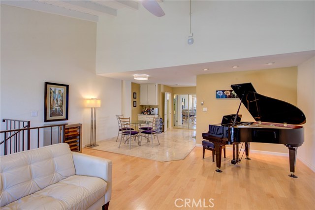 2108 Rockefeller Lane, Redondo Beach, California 90278, 2 Bedrooms Bedrooms, ,2 BathroomsBathrooms,Residential,Sold,Rockefeller,SB19238664