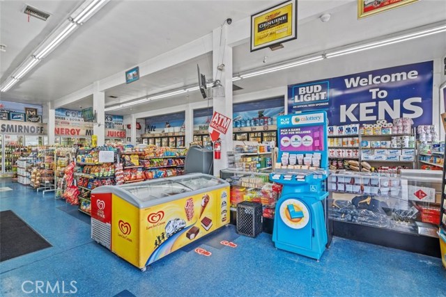 8404 8th, 90305, ,Commercial,For Sale,8th,DW20224505