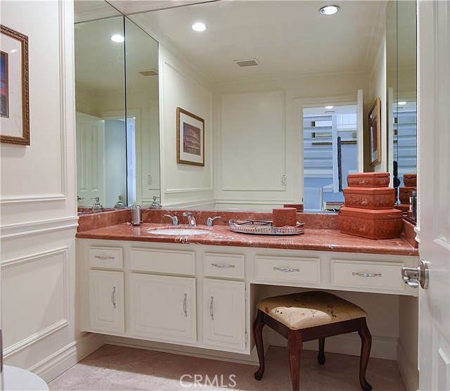 28107 Ridgepoint Court, Rancho Palos Verdes, California 90275, 3 Bedrooms Bedrooms, ,3 BathroomsBathrooms,Residential,Sold,Ridgepoint,PV20189407