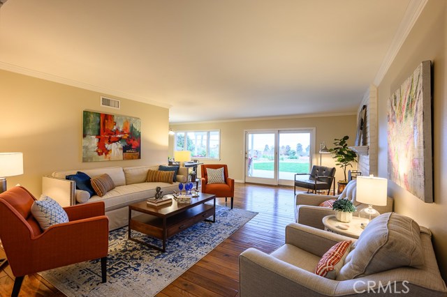 homey living room with hardwood floor