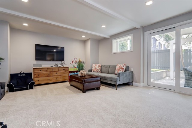 2317 Elm Avenue, Manhattan Beach, California 90266, 4 Bedrooms Bedrooms, ,3 BathroomsBathrooms,Residential,Sold,Elm,SB21152627