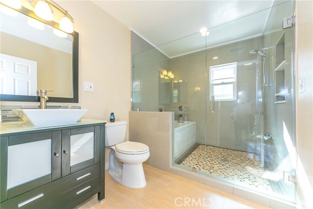 29505 Enrose Avenue, Rancho Palos Verdes, California 90275, 4 Bedrooms Bedrooms, ,1 BathroomBathrooms,Residential,Sold,Enrose,AR17207049