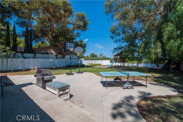 19 Ranchview Road, Rolling Hills Estates, California 90274, 4 Bedrooms Bedrooms, ,3 BathroomsBathrooms,Residential,Sold,Ranchview,PV17211623