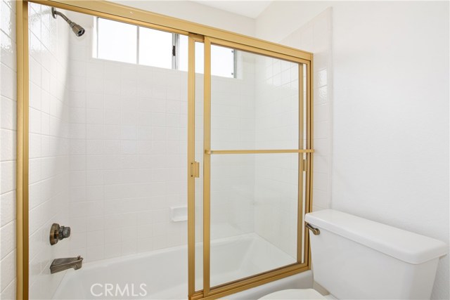 1809 Vanderbilt Lane, Redondo Beach, California 90278, 3 Bedrooms Bedrooms, ,1 BathroomBathrooms,Residential,Sold,Vanderbilt,OC20199653