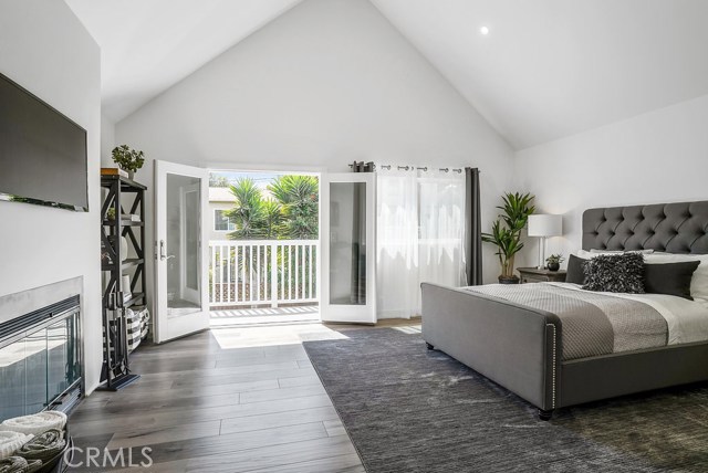 1808 Rockefeller Lane, Redondo Beach, California 90278, 3 Bedrooms Bedrooms, ,2 BathroomsBathrooms,Residential,Sold,Rockefeller,SB18082595