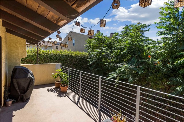 2106 Rockefeller Lane, Redondo Beach, California 90278, 2 Bedrooms Bedrooms, ,3 BathroomsBathrooms,Residential,Sold,Rockefeller,SB18216848