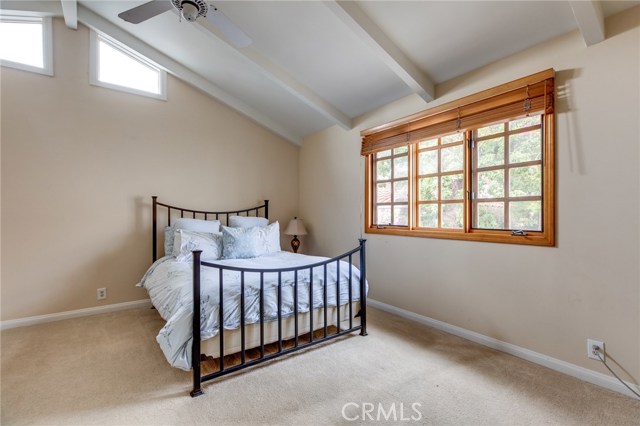 720 36th Street, Manhattan Beach, California 90266, 3 Bedrooms Bedrooms, ,2 BathroomsBathrooms,Residential,Sold,36th,SB19043240