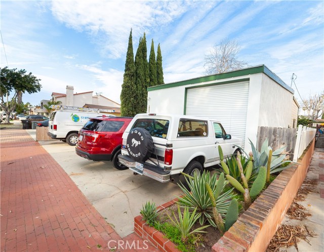 18514 Kingsdale Avenue, Redondo Beach, California 90278, 3 Bedrooms Bedrooms, ,2 BathroomsBathrooms,Residential,Sold,Kingsdale,SB19050510