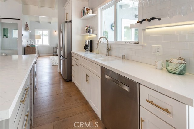 1723 Golden Avenue, Hermosa Beach, California 90254, 3 Bedrooms Bedrooms, ,2 BathroomsBathrooms,Residential,Sold,Golden,SB19163062