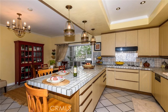 2006 Aviation Way, Redondo Beach, California 90278, 3 Bedrooms Bedrooms, ,2 BathroomsBathrooms,Residential,Sold,Aviation,SB18089847