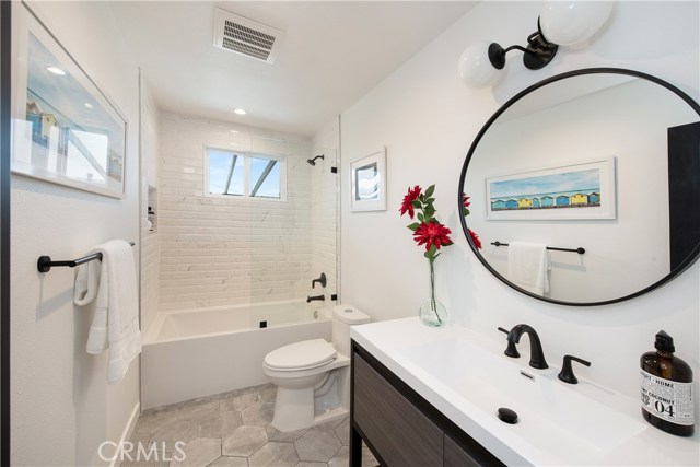 1615 Herrin Street, Redondo Beach, California 90278, 3 Bedrooms Bedrooms, ,2 BathroomsBathrooms,Residential,Sold,Herrin,OC19181379