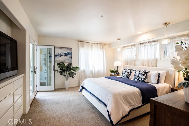 324 21st Street, Manhattan Beach, California 90266, 3 Bedrooms Bedrooms, ,4 BathroomsBathrooms,Residential,Sold,21st,SB21154913