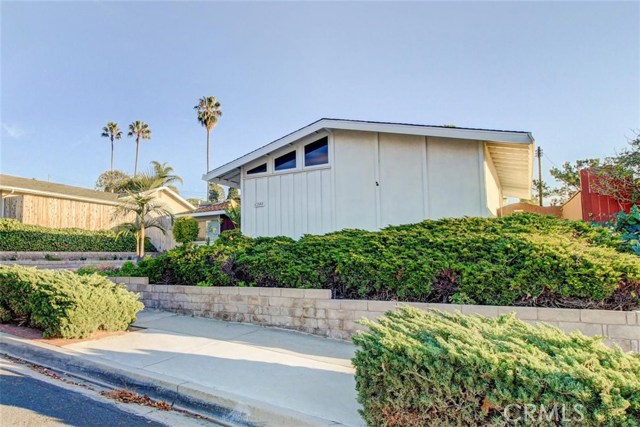 6948 Purple Ridge Drive, Rancho Palos Verdes, California 90275, 3 Bedrooms Bedrooms, ,2 BathroomsBathrooms,Residential,Sold,Purple Ridge,SB20252649