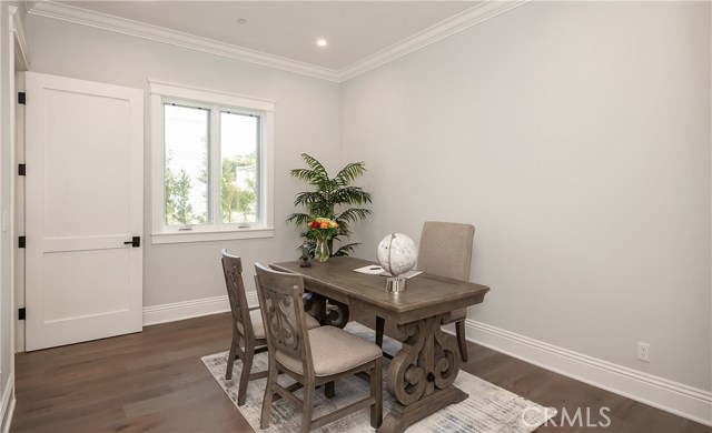 577 31st Street, Manhattan Beach, California 90266, 5 Bedrooms Bedrooms, ,5 BathroomsBathrooms,Residential,Sold,31st,SB20093030