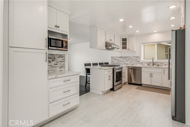 27926 Pontevedra Drive, Rancho Palos Verdes, California 90275, 4 Bedrooms Bedrooms, ,2 BathroomsBathrooms,Residential,Sold,Pontevedra,PV21023811