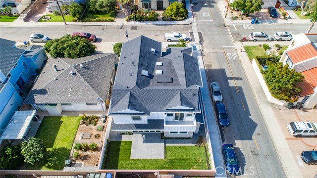 2022 Bataan Road, Redondo Beach, California 90278, 5 Bedrooms Bedrooms, ,4 BathroomsBathrooms,Residential,Sold,Bataan,PV20137433