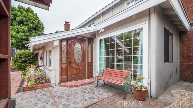 817 Anita Street, Redondo Beach, California 90278, 4 Bedrooms Bedrooms, ,2 BathroomsBathrooms,Residential,Sold,Anita,SB19130394