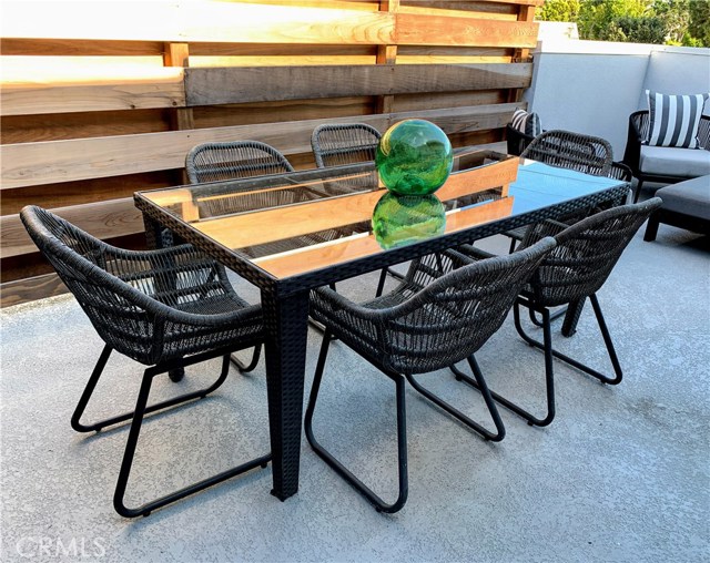 1920 Pacific Coast Highway, Redondo Beach, California 90277, 1 Bedroom Bedrooms, ,1 BathroomBathrooms,Residential,Sold,Pacific Coast Highway,OC20103454