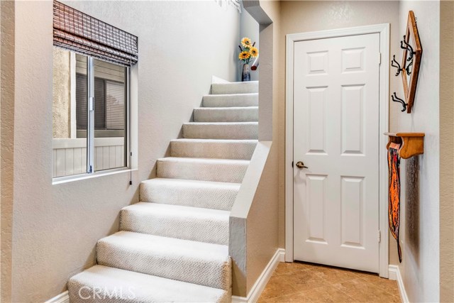 211 Helberta Avenue, Redondo Beach, California 90277, 2 Bedrooms Bedrooms, ,2 BathroomsBathrooms,Residential,Sold,Helberta,SB20006605