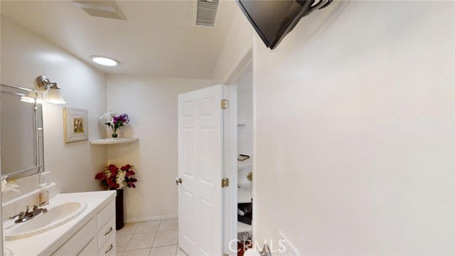 1915 Condon Avenue, Redondo Beach, California 90278, 3 Bedrooms Bedrooms, ,2 BathroomsBathrooms,Residential,Sold,Condon,SB20072955