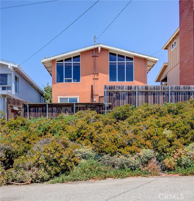 1965 Manhattan Avenue, Hermosa Beach, California 90254, 3 Bedrooms Bedrooms, ,2 BathroomsBathrooms,Residential,Sold,Manhattan,SB20021506