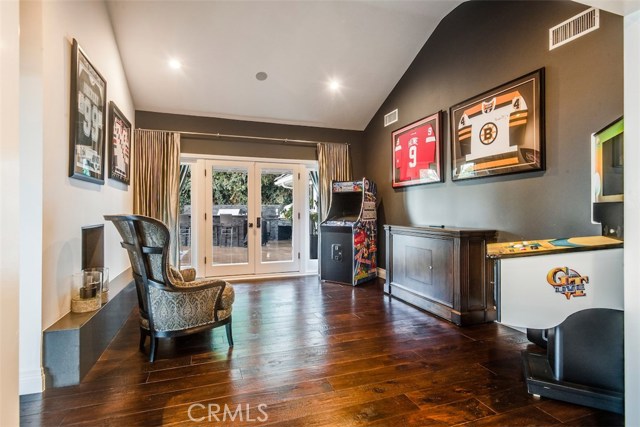 11 Outrider Road, Rolling Hills, California 90274, 4 Bedrooms Bedrooms, ,3 BathroomsBathrooms,Residential,Sold,Outrider,PV20235283