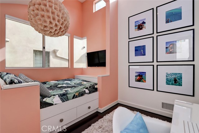 2804 Highland Avenue, Manhattan Beach, California 90266, 4 Bedrooms Bedrooms, ,3 BathroomsBathrooms,Residential,Sold,Highland,SB20147687