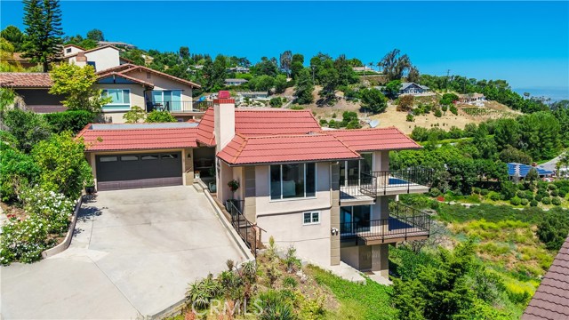 3177 Crownview Drive, Rancho Palos Verdes, California 90275, 4 Bedrooms Bedrooms, ,2 BathroomsBathrooms,Residential,Sold,Crownview,PV17091710