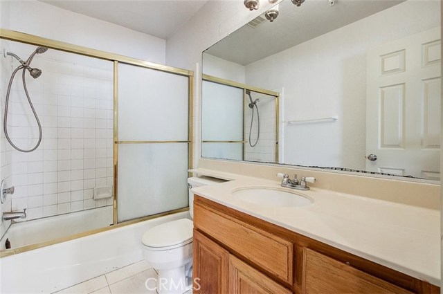 3 Bed Home for Sale in Hawthorne, California