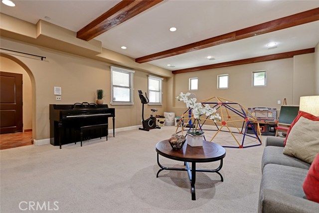 1931 Nelson Avenue, Redondo Beach, California 90278, 4 Bedrooms Bedrooms, ,4 BathroomsBathrooms,Residential,Sold,Nelson,SB18018453