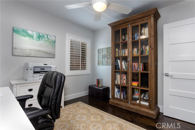 714 Avenue D, Redondo Beach, California 90277, 4 Bedrooms Bedrooms, ,1 BathroomBathrooms,Residential,Sold,Avenue D,SB19123444