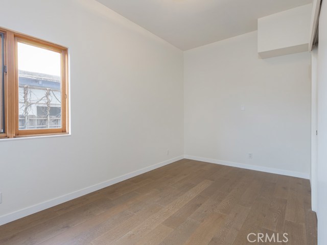 Lower level front bedroom