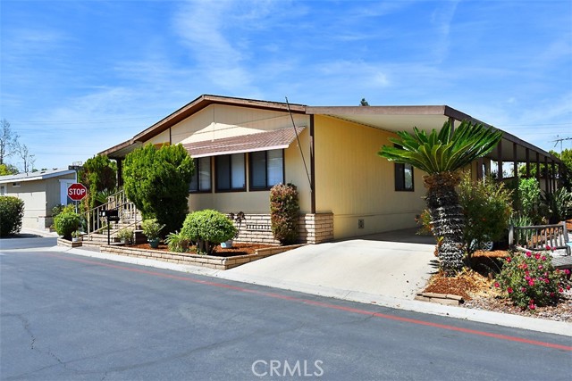 Detail Gallery Image 1 of 1 For 1550 Rimpau Ave #120,  Corona,  CA 92881 - 2 Beds | 2 Baths