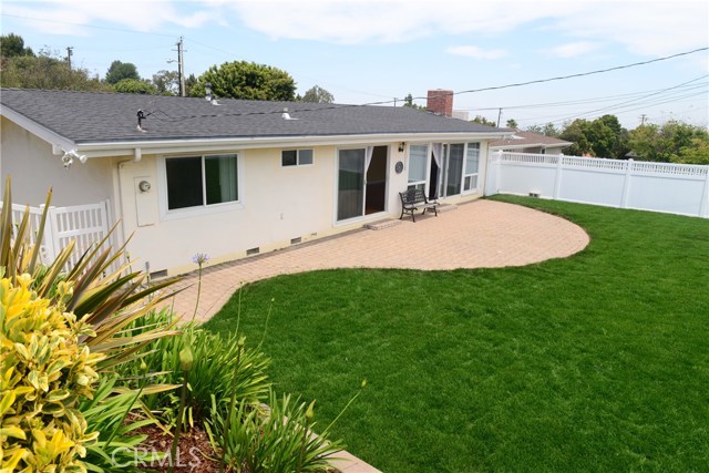 26712 Grayslake Road, Rancho Palos Verdes, California 90275, 3 Bedrooms Bedrooms, ,2 BathroomsBathrooms,Residential,Sold,Grayslake,PW18103776