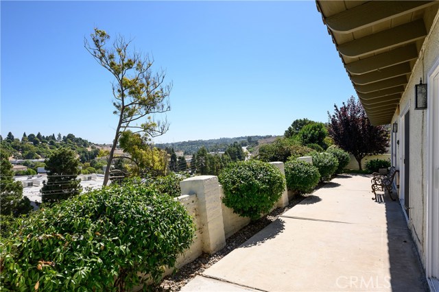 25 Oaktree Lane, Rolling Hills Estates, California 90274, 2 Bedrooms Bedrooms, ,1 BathroomBathrooms,Residential,Sold,Oaktree,SB19221023