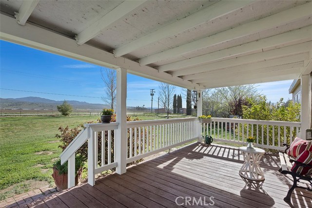 Over-sized Front Porch