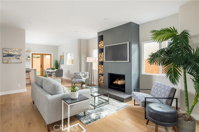 308 Francisca Avenue, Redondo Beach, California 90277, 4 Bedrooms Bedrooms, ,3 BathroomsBathrooms,Residential,Sold,Francisca,SB19268645