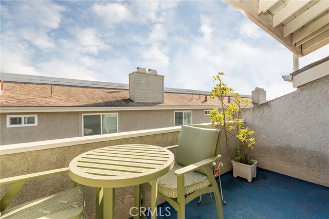 2014 Vanderbilt Lane, Redondo Beach, California 90278, 3 Bedrooms Bedrooms, ,2 BathroomsBathrooms,Residential,Sold,Vanderbilt,SB17264279